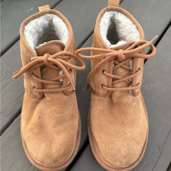 UGG | Chestnut Neumel suede tie boots size 8 - Picture 8 of 9